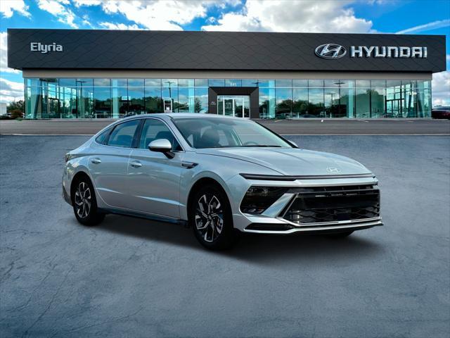 new 2025 Hyundai Sonata car, priced at $27,499