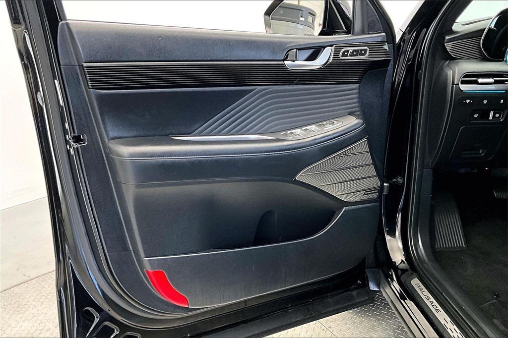used 2023 Hyundai Palisade car, priced at $36,898