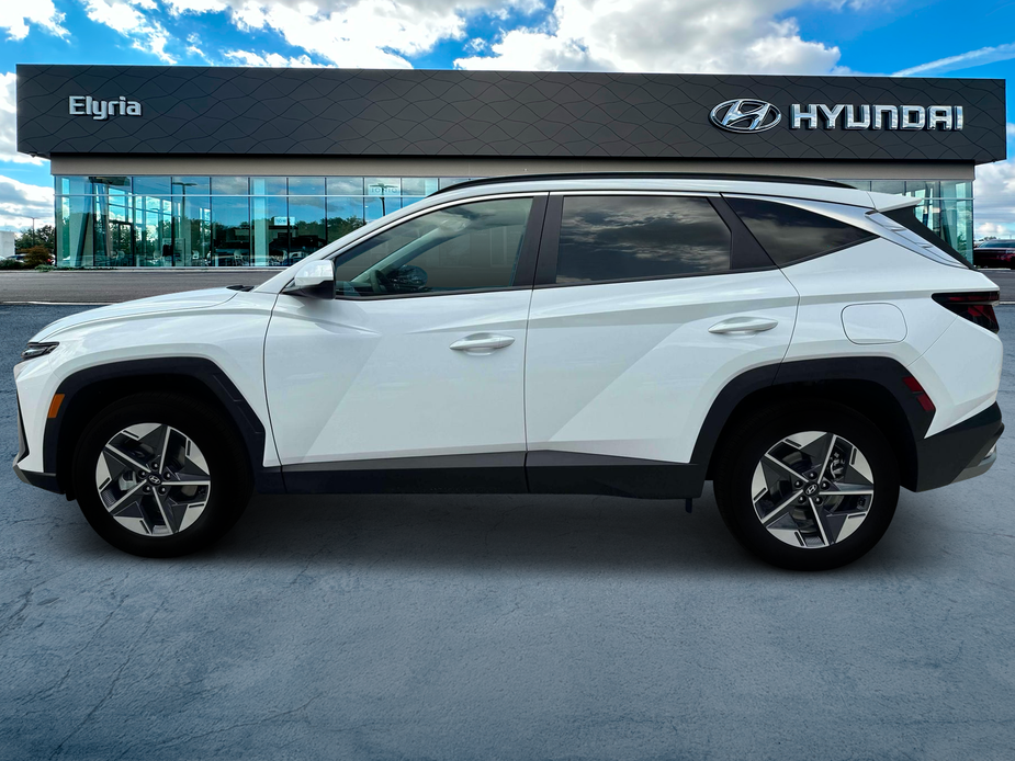 new 2025 Hyundai Tucson car, priced at $34,350