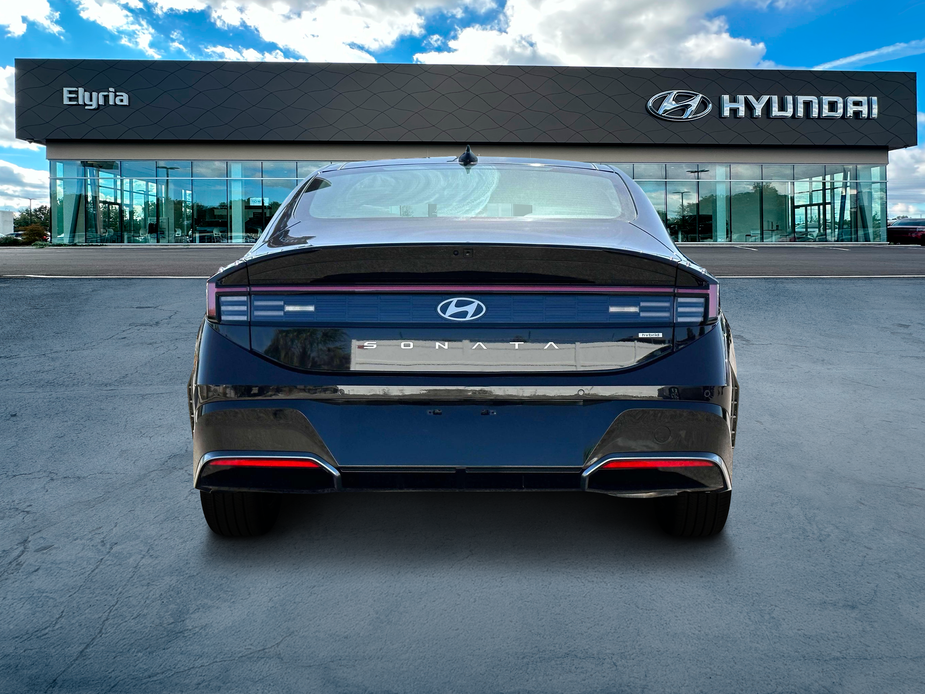 new 2025 Hyundai Sonata Hybrid car, priced at $39,140