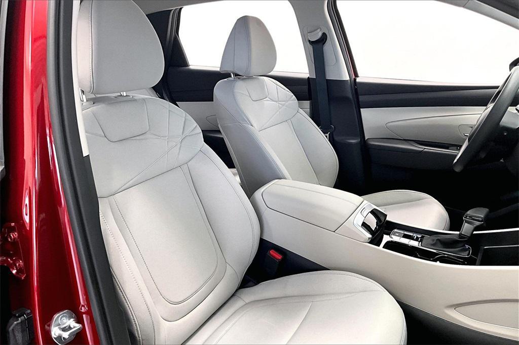 used 2025 Hyundai Tucson car, priced at $25,632