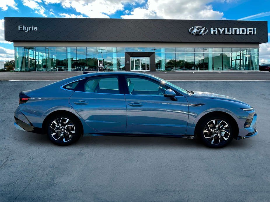 new 2025 Hyundai Sonata car, priced at $30,940