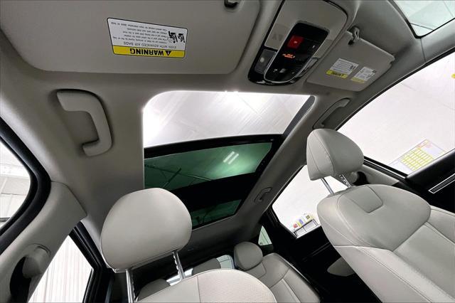 used 2024 Hyundai TUCSON Hybrid car, priced at $29,591