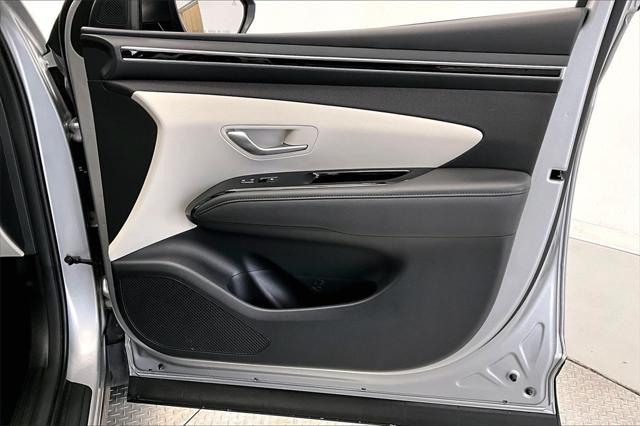 used 2024 Hyundai TUCSON Hybrid car, priced at $29,591
