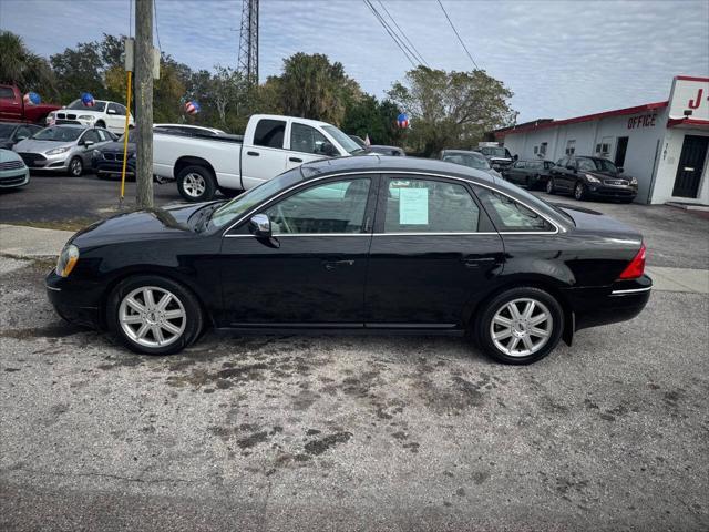 used 2006 Ford Five Hundred car, priced at $5,495