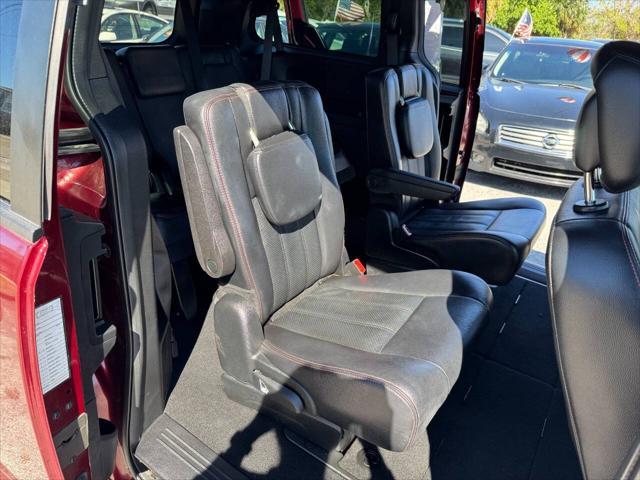 used 2019 Dodge Grand Caravan car, priced at $7,295