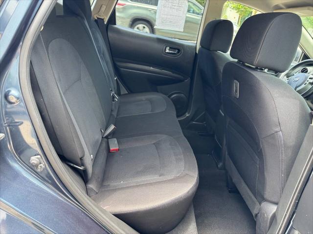 used 2014 Nissan Rogue Select car, priced at $5,995