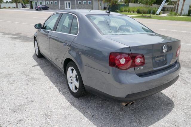 used 2009 Volkswagen Jetta car, priced at $5,495