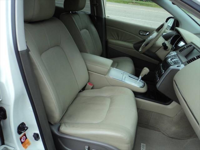 used 2009 Nissan Murano car, priced at $6,995