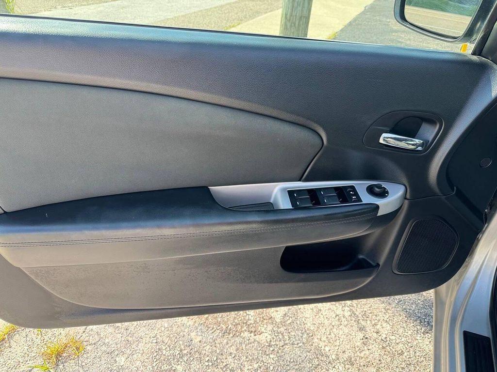 used 2012 Chrysler 200 car, priced at $5,495