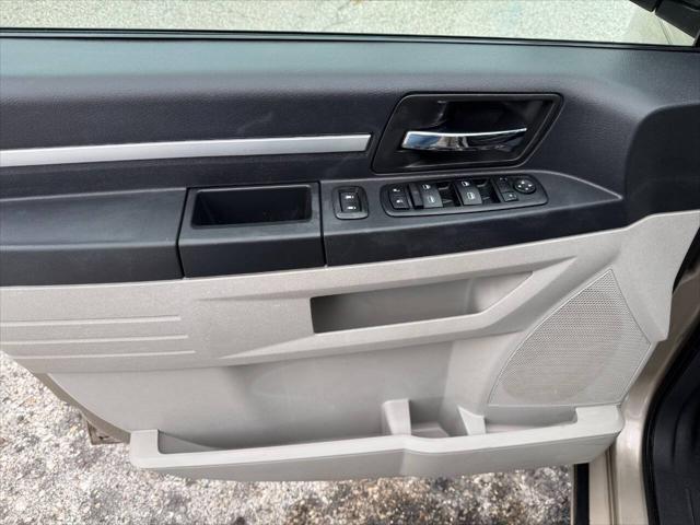 used 2008 Dodge Grand Caravan car, priced at $5,995