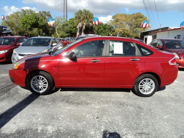 used 2009 Ford Focus car, priced at $5,495