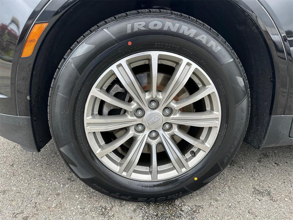 used 2017 Cadillac XT5 car, priced at $14,931