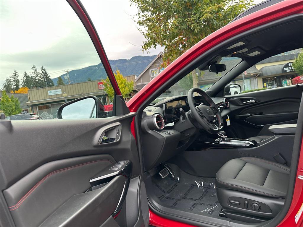 new 2026 Chevrolet Trax car, priced at $27,735