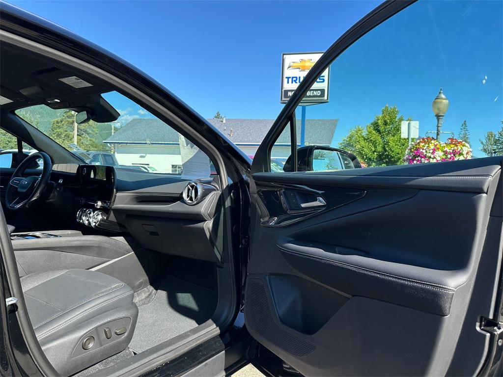 used 2024 Chevrolet Blazer EV car, priced at $27,996