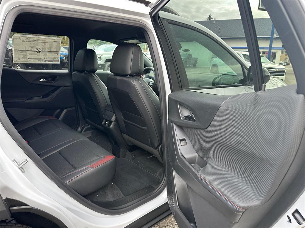 new 2026 Chevrolet Equinox car, priced at $34,390