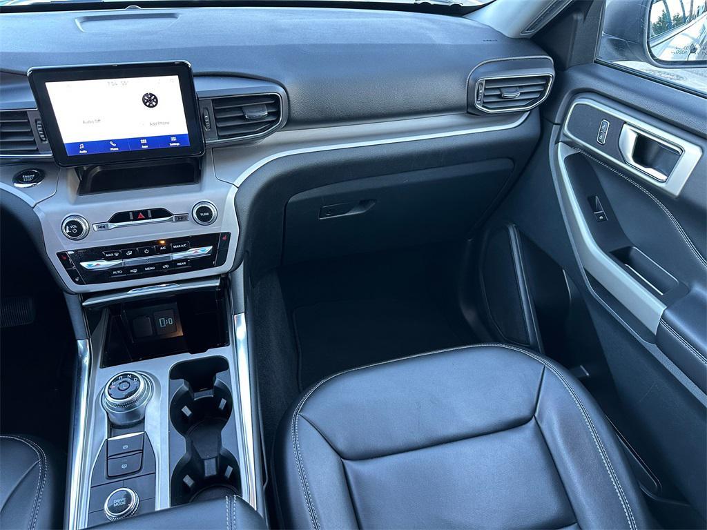 used 2023 Ford Explorer car, priced at $27,996