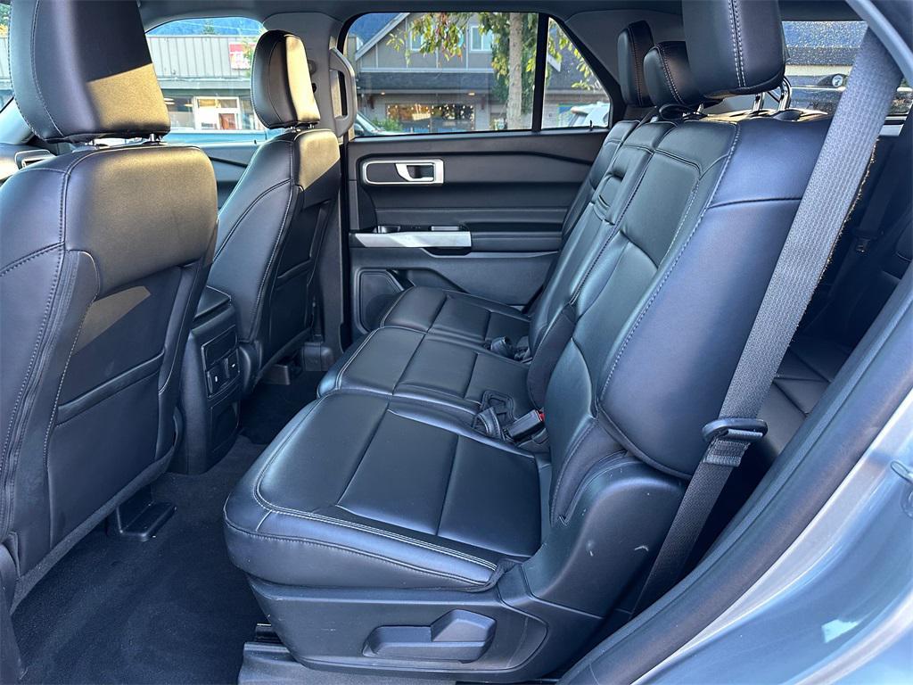 used 2023 Ford Explorer car, priced at $27,996