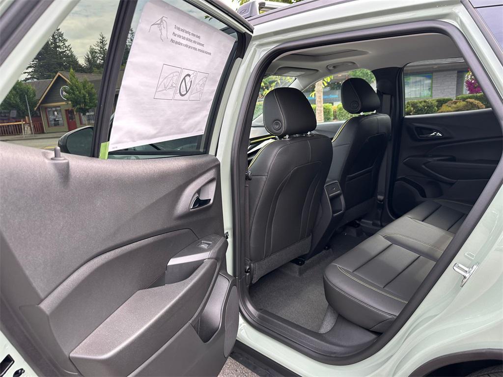new 2025 Chevrolet Trax car, priced at $24,480