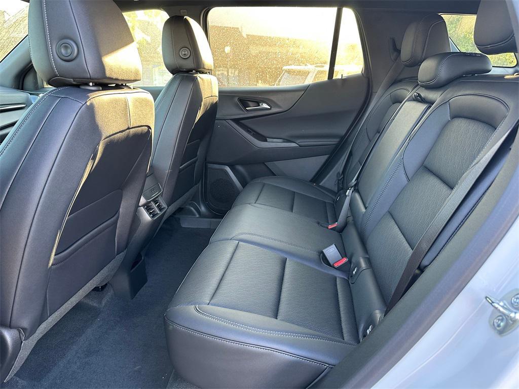 new 2026 Chevrolet Equinox car, priced at $29,920