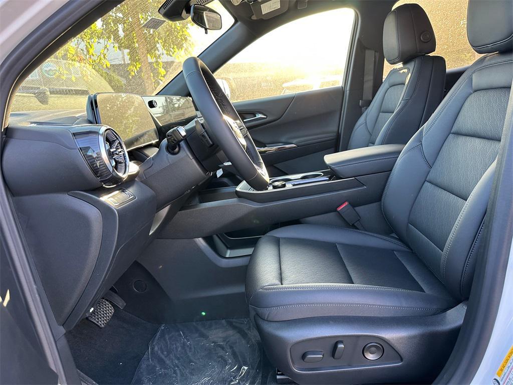 new 2026 Chevrolet Equinox car, priced at $29,920