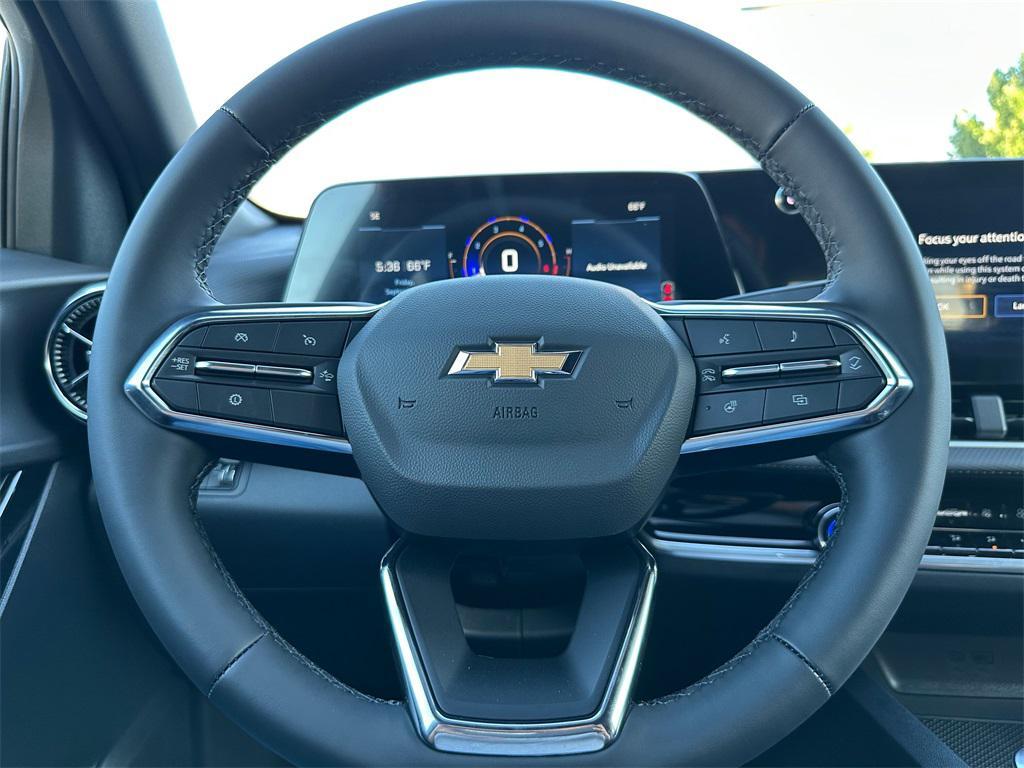 new 2026 Chevrolet Equinox car, priced at $29,920