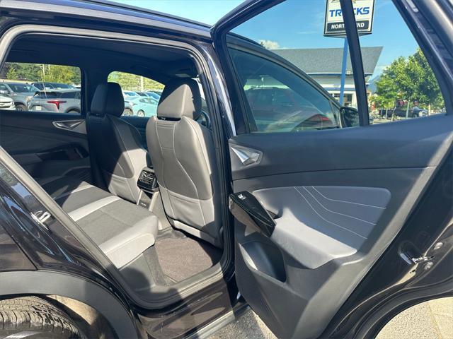 used 2023 Volkswagen ID.4 car