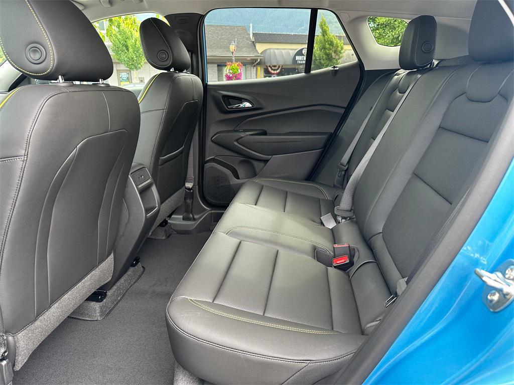 new 2025 Chevrolet Trax car, priced at $24,510