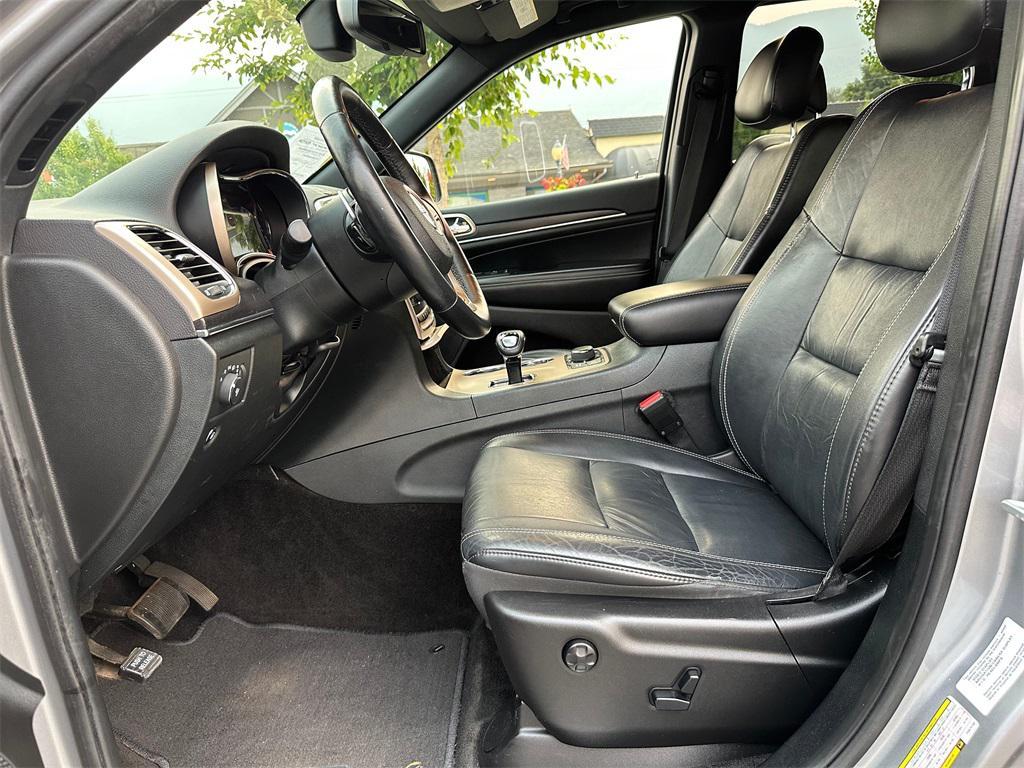 used 2015 Jeep Grand Cherokee car, priced at $9,500