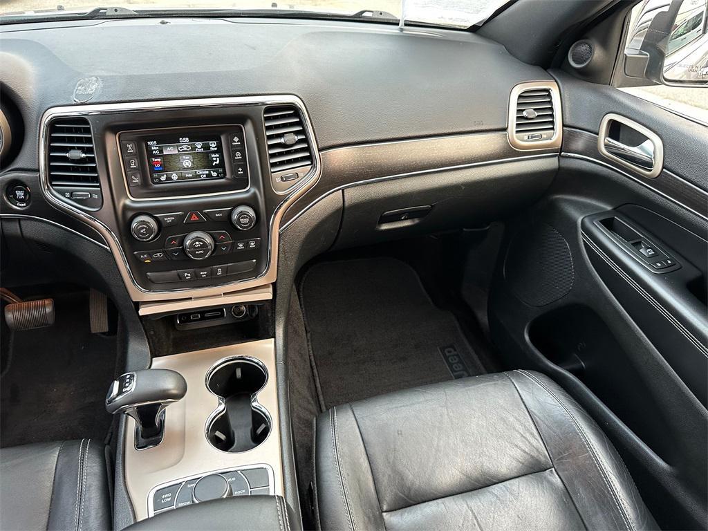 used 2015 Jeep Grand Cherokee car, priced at $9,500