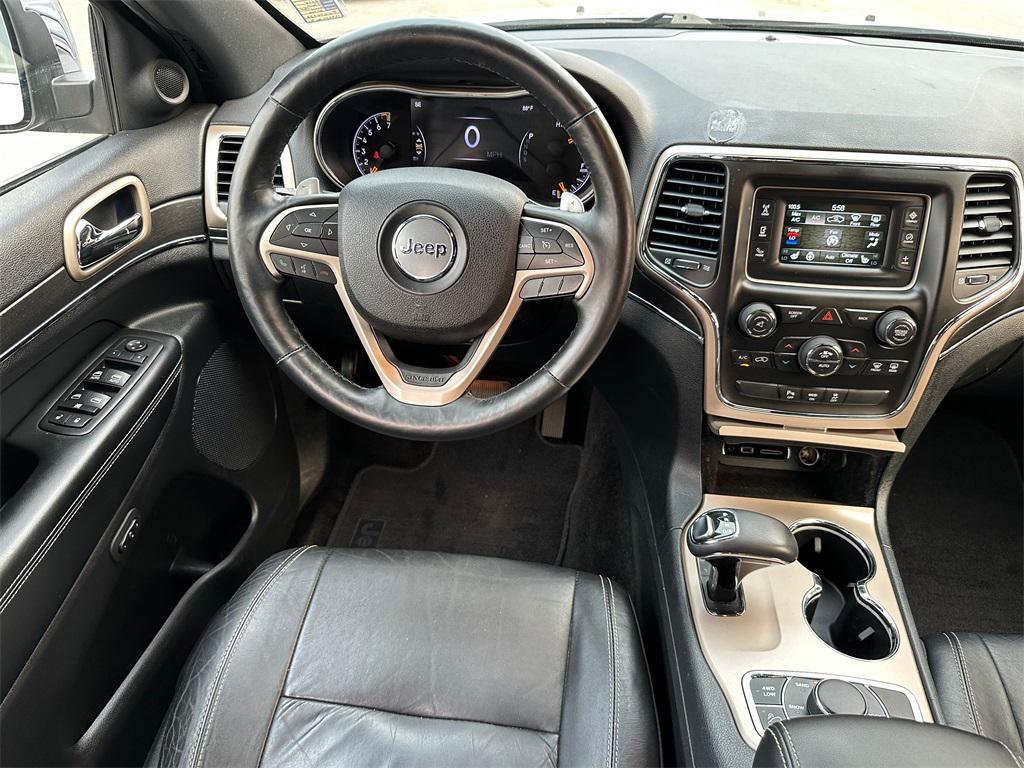 used 2015 Jeep Grand Cherokee car, priced at $9,500