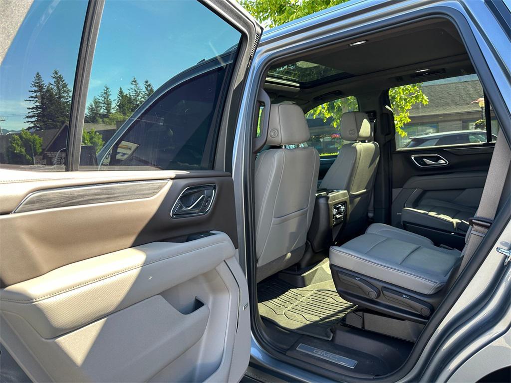 used 2022 GMC Yukon car, priced at $49,994
