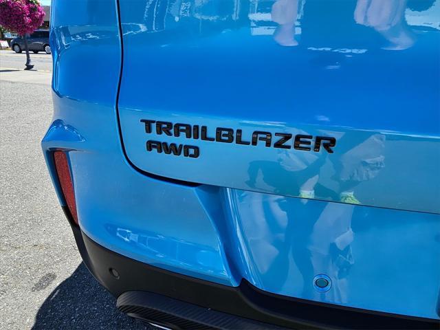 new 2025 Chevrolet TrailBlazer car, priced at $34,231