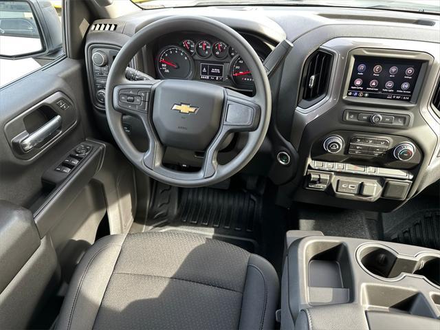 new 2025 Chevrolet Silverado 1500 car, priced at $43,172