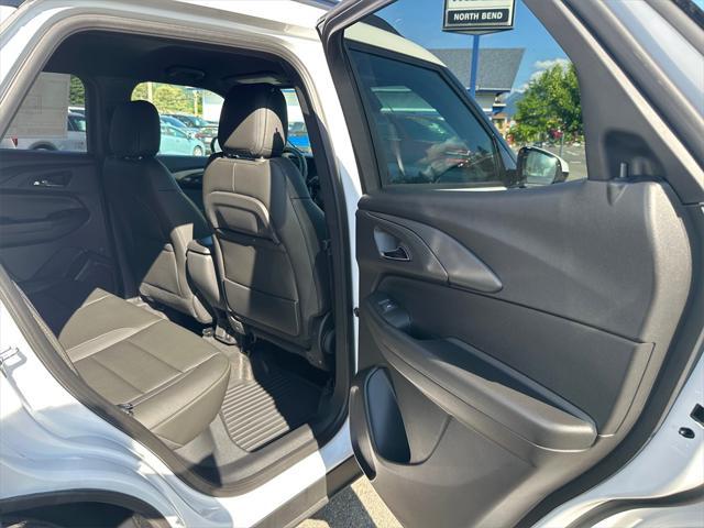 new 2025 Chevrolet TrailBlazer car, priced at $31,702