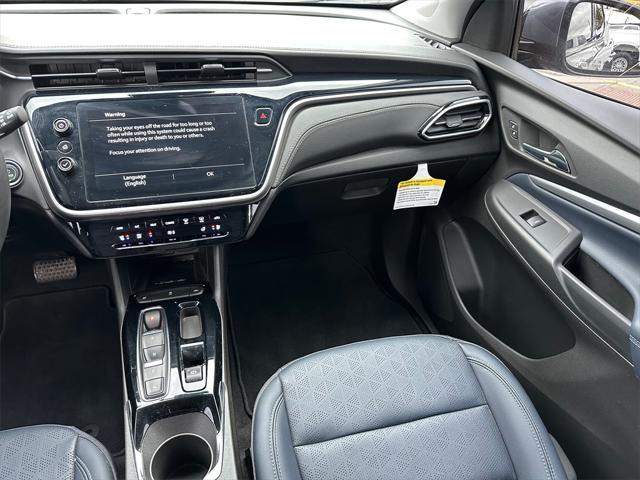 used 2022 Chevrolet Bolt EUV car, priced at $18,991