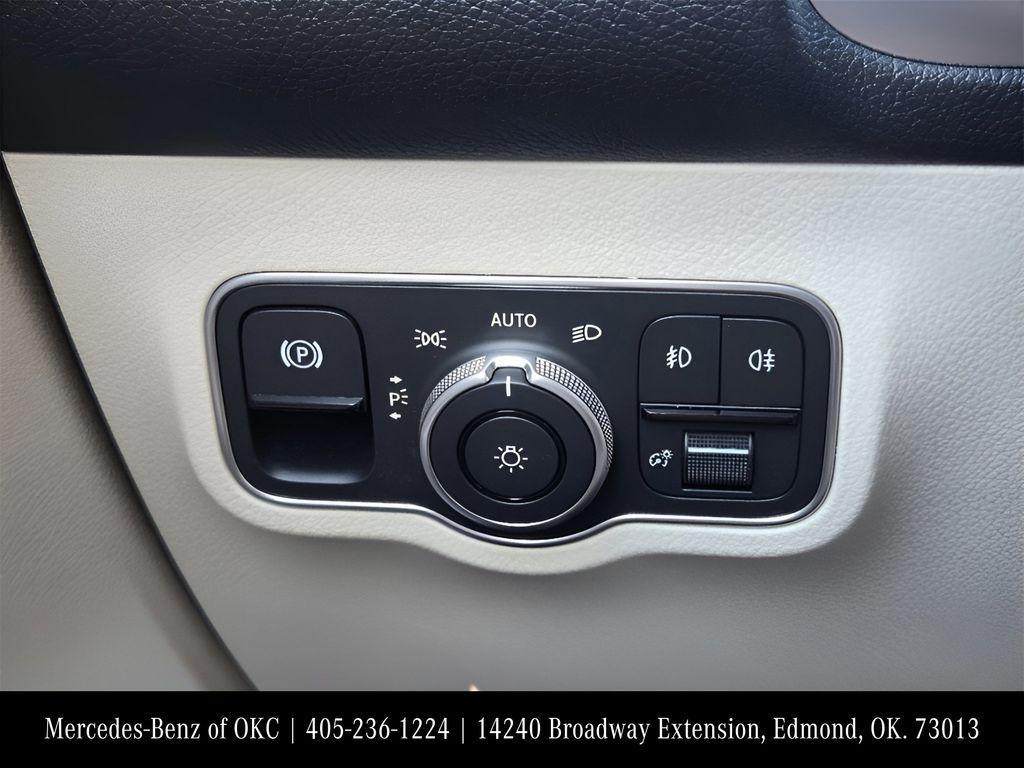 used 2025 Mercedes-Benz GLB 250 car, priced at $51,169