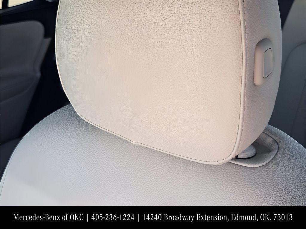 used 2025 Mercedes-Benz GLB 250 car, priced at $51,169