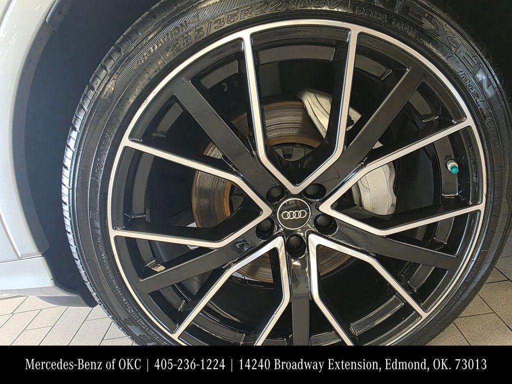 used 2023 Audi Q7 car, priced at $48,400