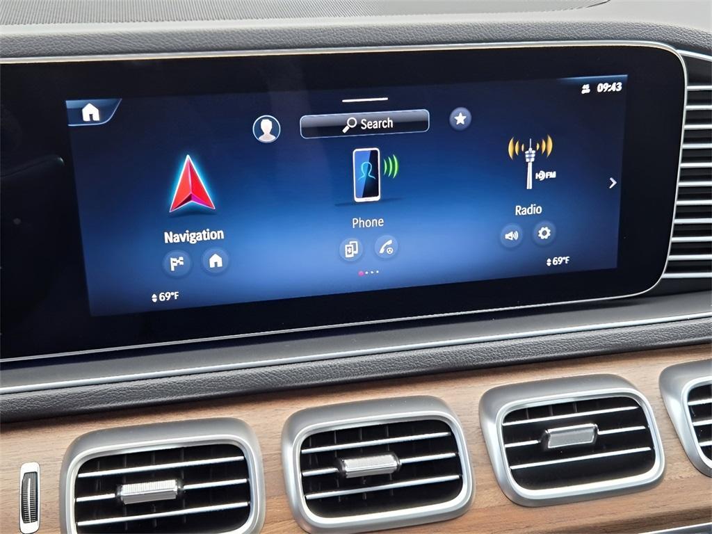 used 2025 Mercedes-Benz GLE 450e car, priced at $81,644