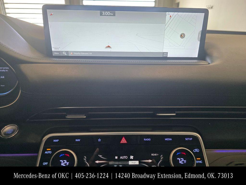 used 2021 Genesis GV80 car, priced at $27,400