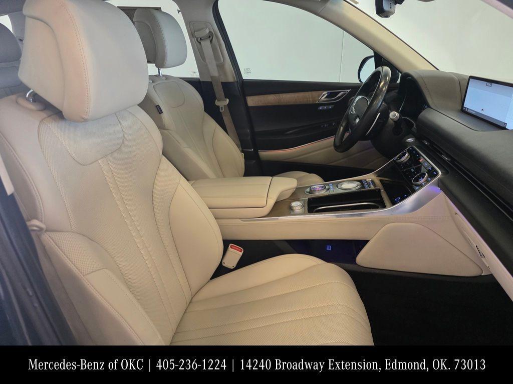 used 2021 Genesis GV80 car, priced at $27,400