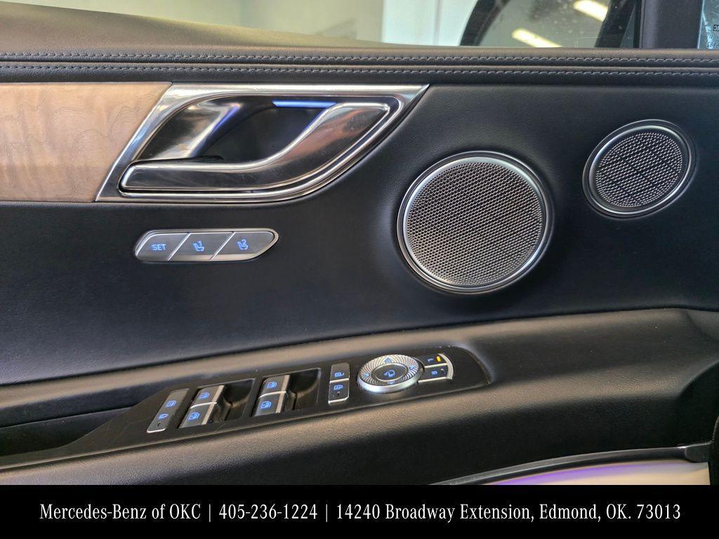 used 2021 Genesis GV80 car, priced at $27,400