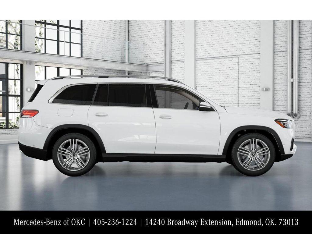 new 2025 Mercedes-Benz GLS 450 car