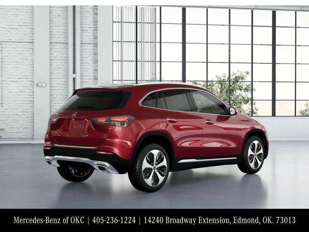new 2025 Mercedes-Benz GLA 250 car, priced at $50,625