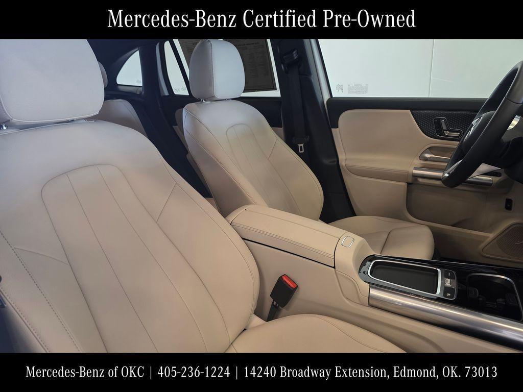 used 2025 Mercedes-Benz GLA 250 car, priced at $40,400