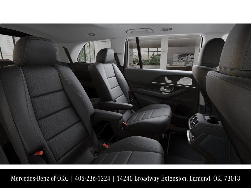 new 2026 Mercedes-Benz GLS 450 car, priced at $94,115