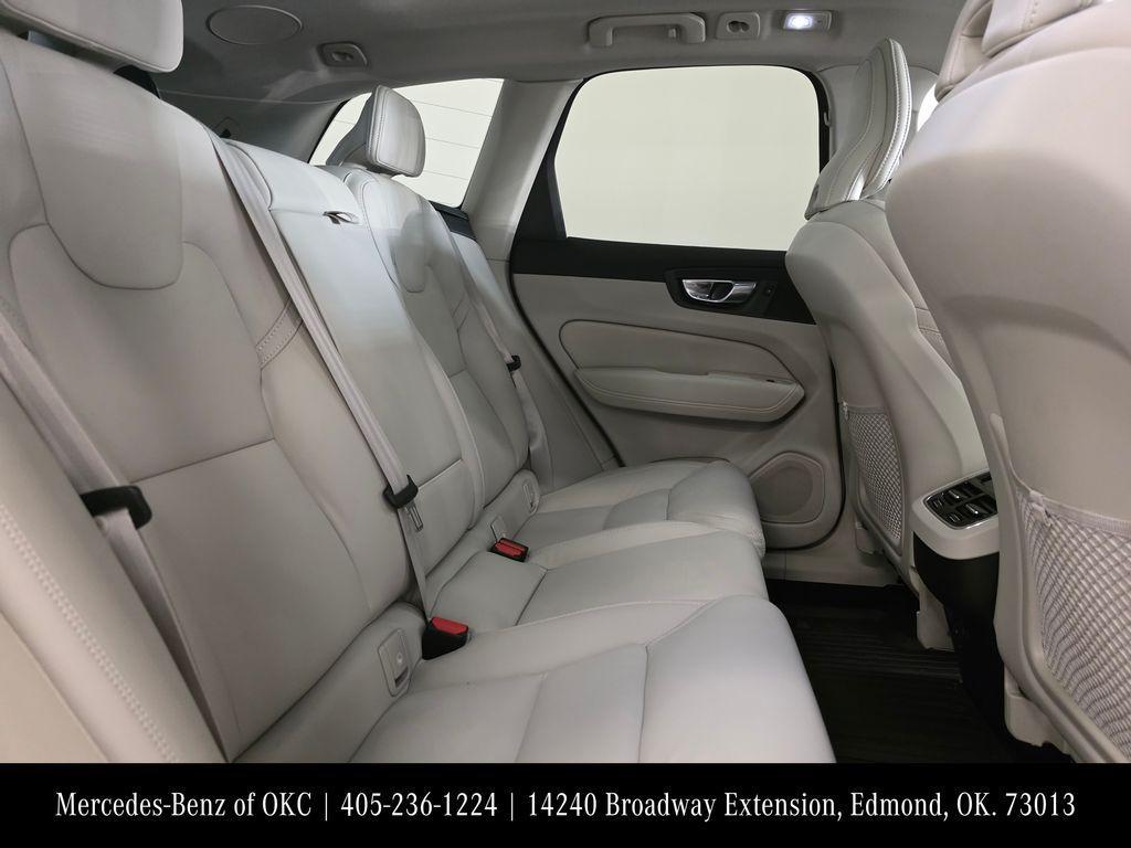 used 2022 Volvo XC60 car, priced at $35,700