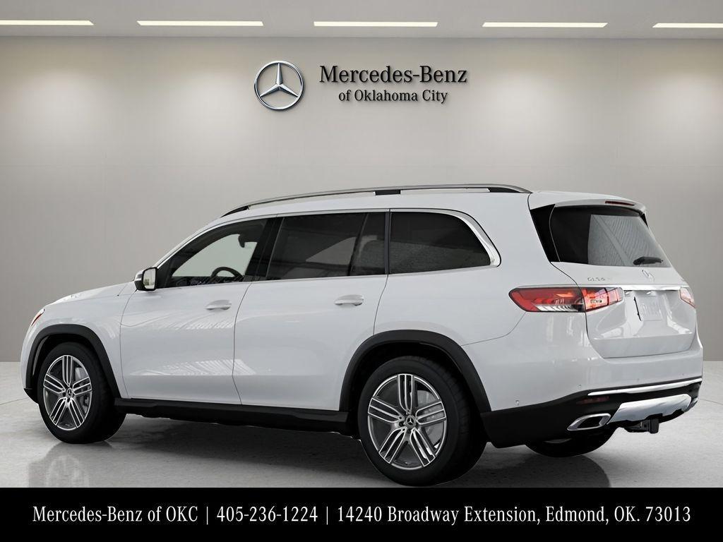 used 2025 Mercedes-Benz GLS 450 car, priced at $92,174