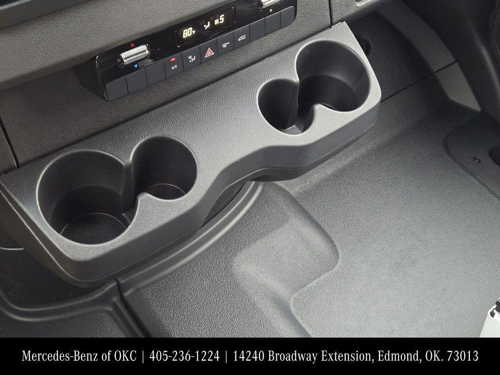 new 2025 Mercedes-Benz Sprinter 2500 car, priced at $68,684